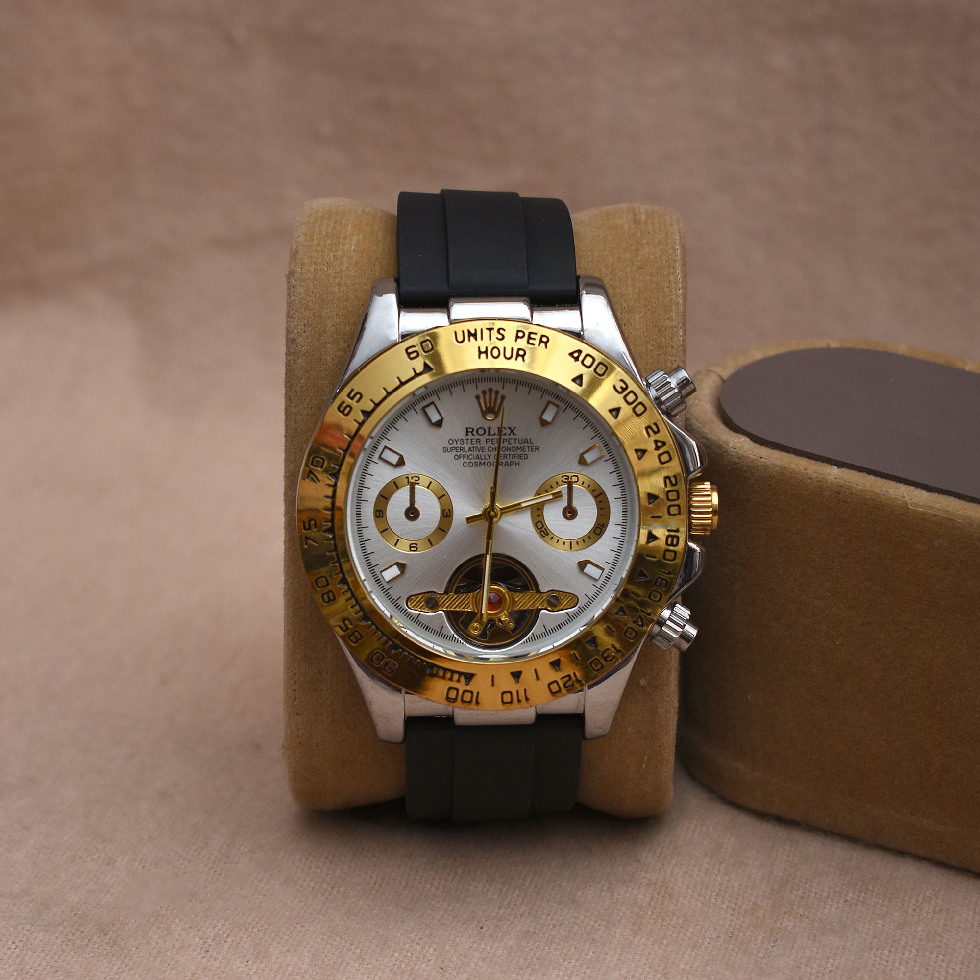Rolex Daytona Silver Dial Automatic Watch – Gold Bezel & Rubber Strap