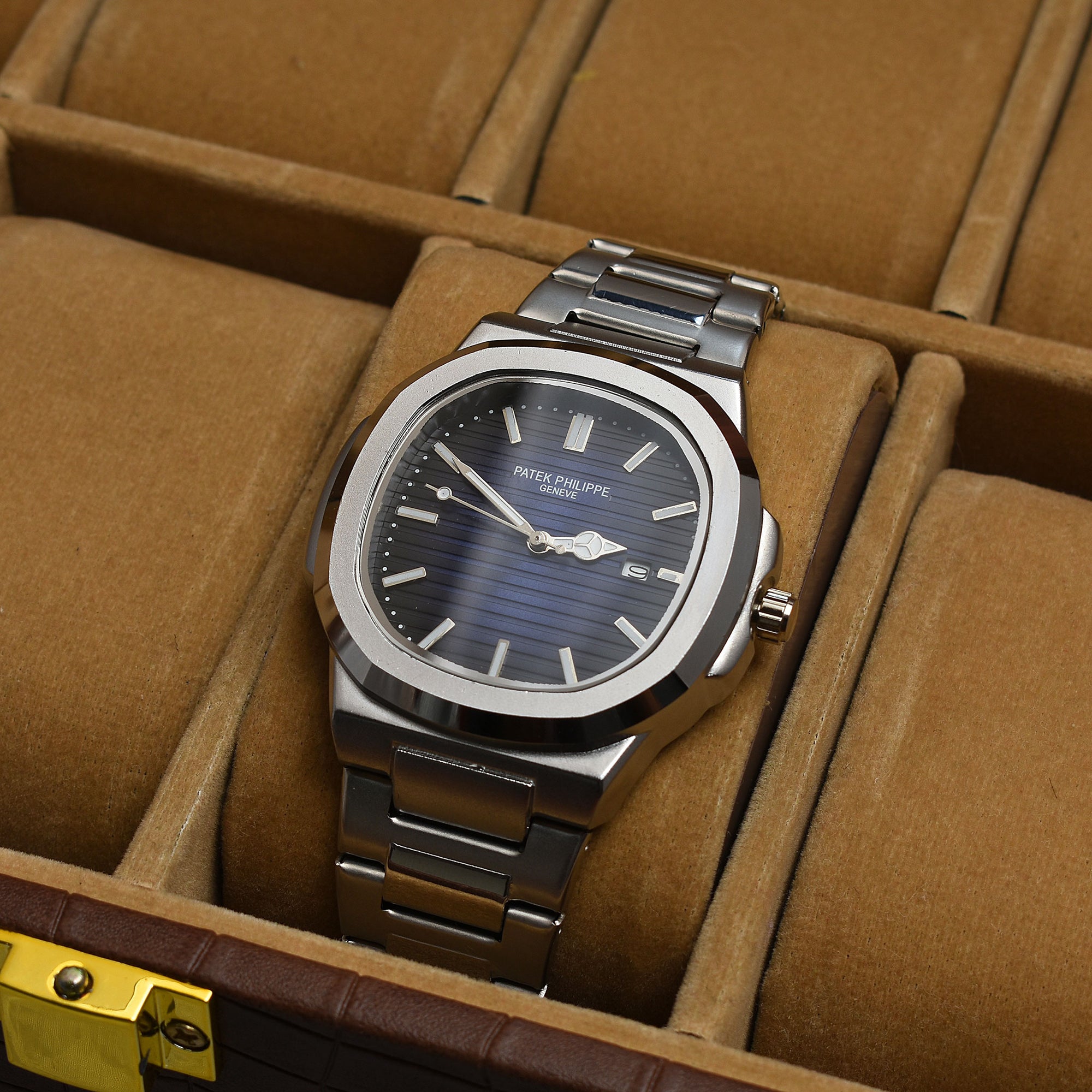 Brevik Midnight Blue