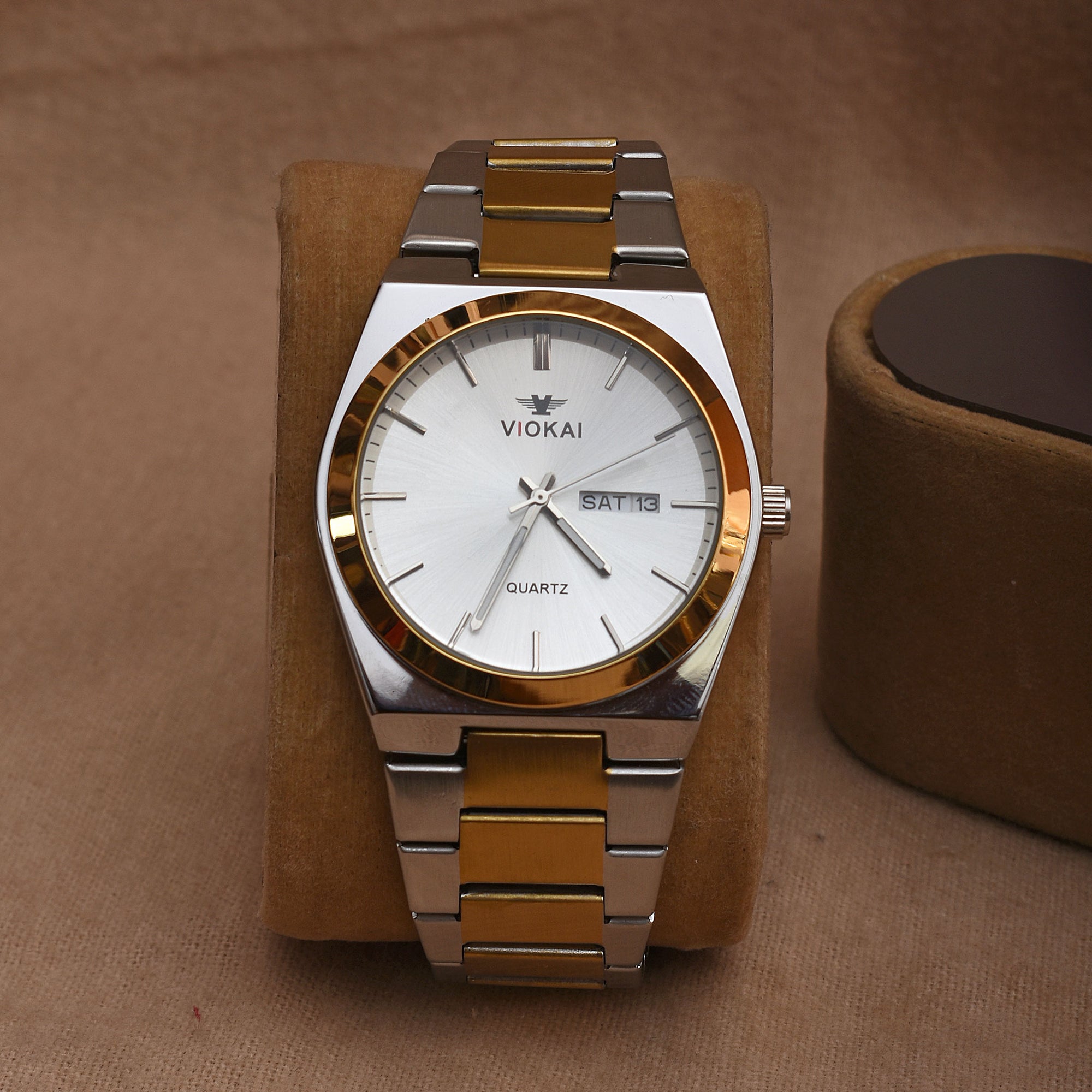 The Viokai "Urban Link" Gold