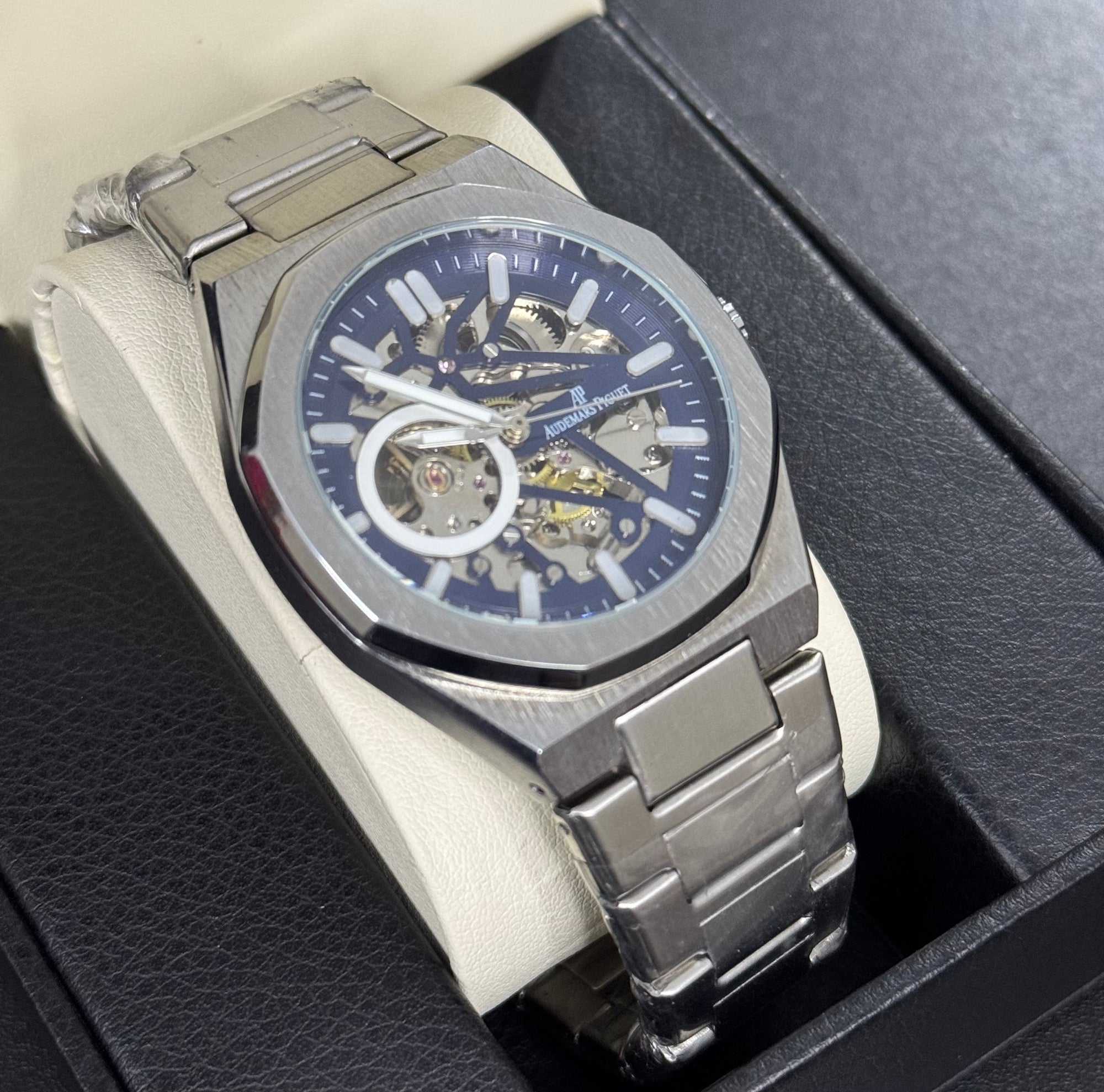 Brevick Novella Automatic